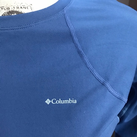 Women’s Columbia OmniTech crew neck pullover - Picture 2 of 5